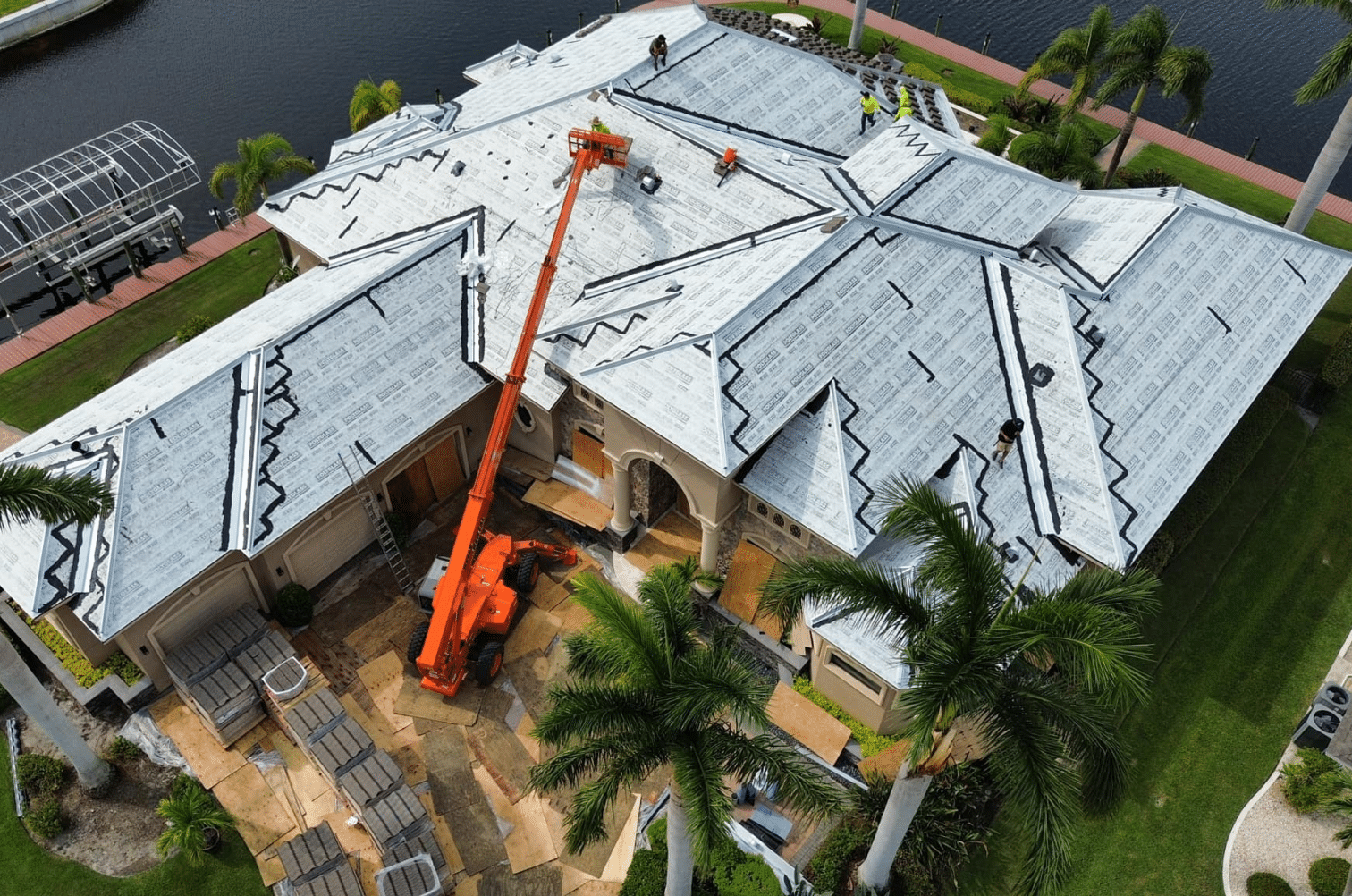 Florida roofing company - Roof EZ