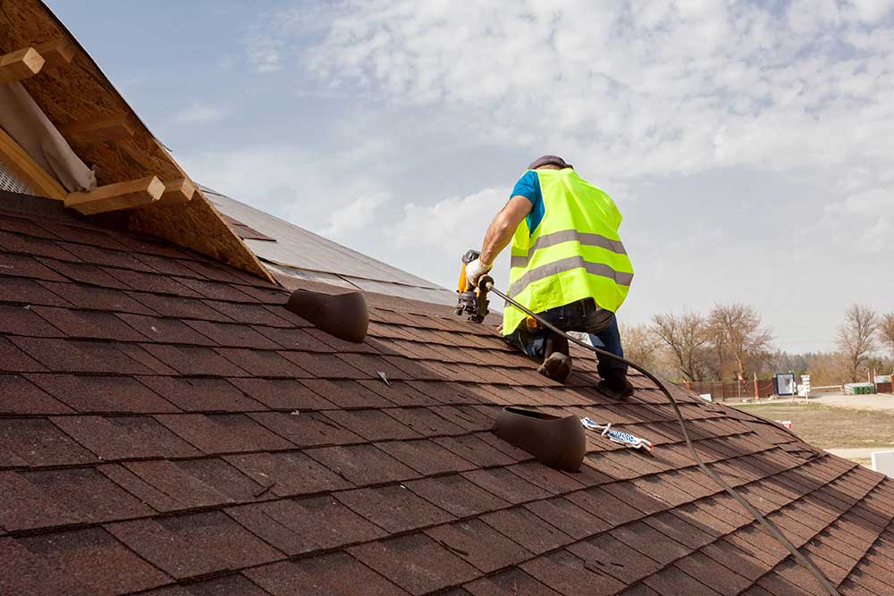 How To Maintain Roof Shingles To Avoid Costly Repairs