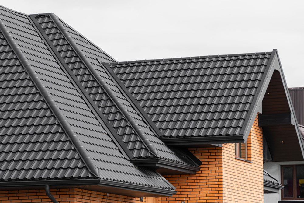 Metal Roof Shingles: What Homeowners Need To Know